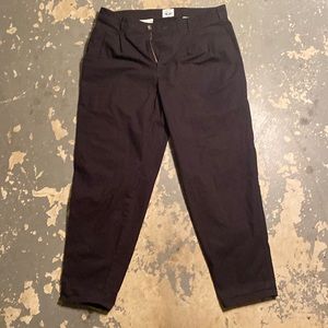 Docker's Black Cargo Pants - W34 L19